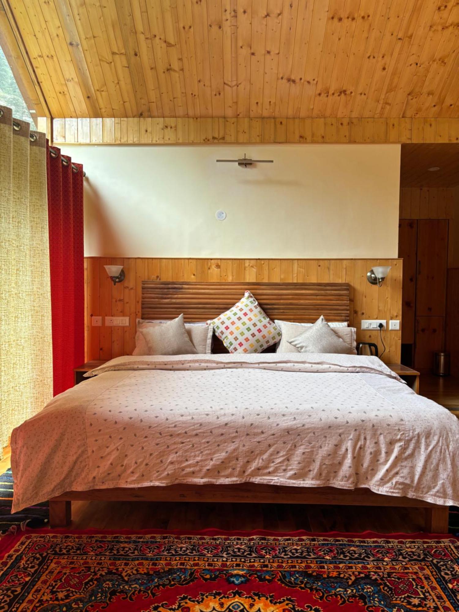 Toshim Homestay Sangla Экстерьер фото