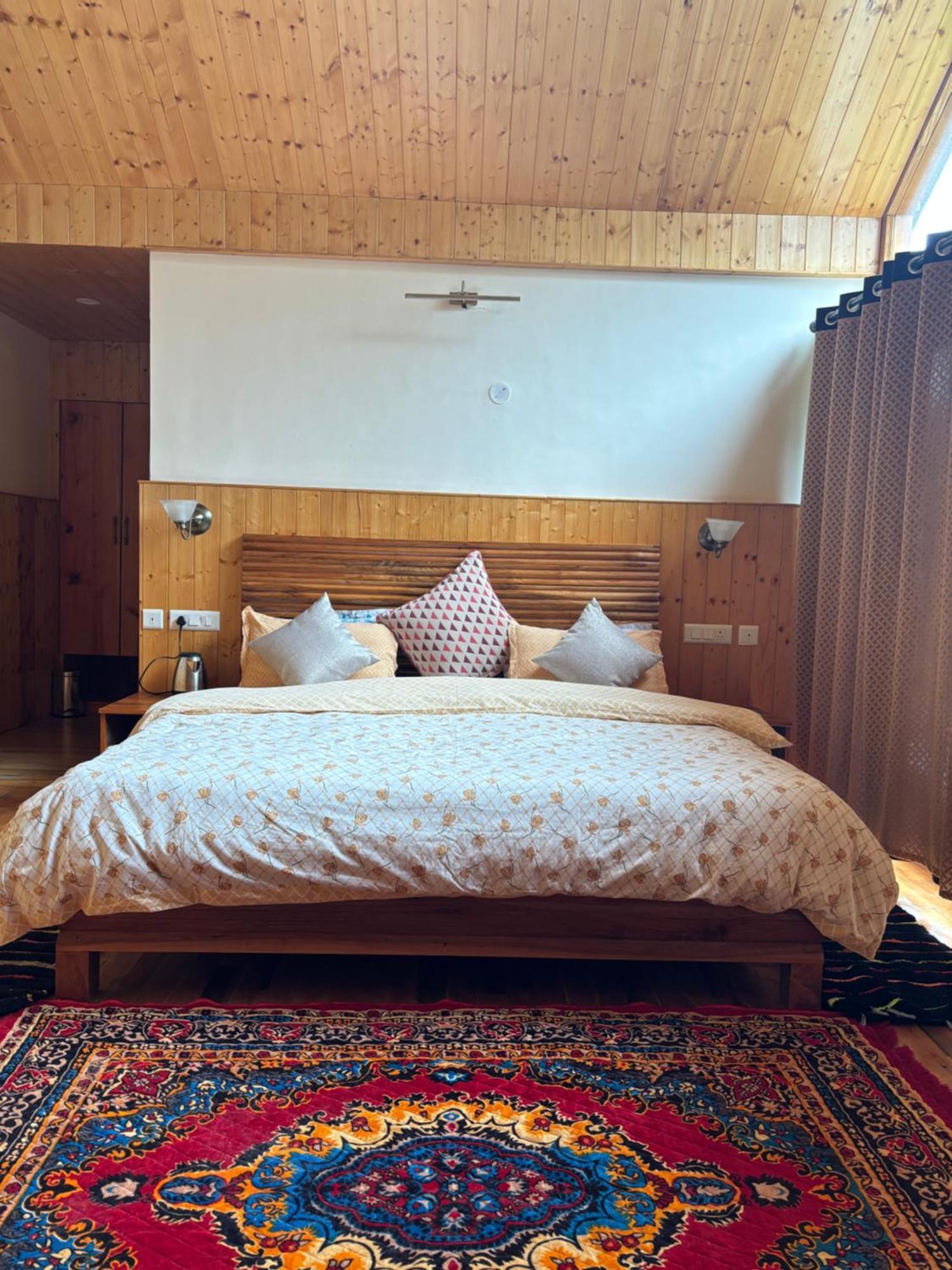 Toshim Homestay Sangla Экстерьер фото